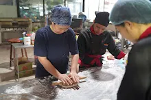 680716 ภาพทำขนมปัง ฐานงานแม่สะอาด Mothers Vegan Bakery 426.JPG
