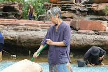 680511 ภาพโฮมแฮงขัดนำตกองค์พระพุทธธาในวันวิสาขฯ 36.jpeg