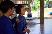 671214 สมุนพระราม เล่นเกมเดินโชว์ ขนหินทำน้ำตก 6.jpg