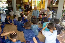 671228 สมุนพระรามเข้าค่าย เรียนการปรับปรุงพันธุ์พุทธรักษา เล่นเกมกินวิบาก พาทัวร์รถราง 236.jpg