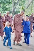 680606 สมุนพระรามร่วมเดินตามรอยโพธิสัตว์ งานอโศกรำลึก 103.jpeg