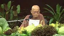 สื่อธรรมะพ่อครู ตอน จะพ้นสงสารได้ต้องเรียนการปฏิบัติที่ไม่ผิด 3.mp4