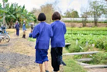 680224 วันบวร ชาวชุมชนสีแดง และ นร.ม.1 ปลูกหัวไชเท้า 115.jpg