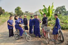 680303 วันบวร เก็บมะเขือ ที่สวนลานกราบ นร.ม.3 ม.ปลาย ชาวชุมชน 43.jpg