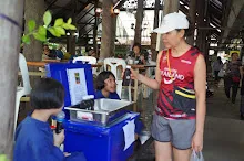 680615 สมุนพระราม ฝึกพาณิชย์บุญนิยม ขายสินค้า อุทยานบุญนิยม 3-2568 80.JPG