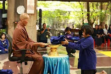 680519 พิธีรับชุดนักเรียนสัมมาสิกขาราชธานีอโศก ม.1 ม.4  69.JPG