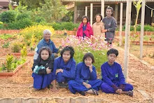 680110 สมุนพระราม ทำ 5 ส ปลูกต้นองุ่น ปรับปรุงแปลงดอกไม้ 51.jpg