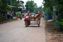 671016 เยี่ยมบ้านชนะชัย ที่บุรีรัมย์ บิณฯเช้า เยือนประสาทหินเขาพนมรุ้ง38.jpg