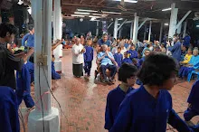 680703 เด็กสมุนพระรามนั่งรถไฟไปปฐมอโศก ร่วมงาน ๙๐ ปี ลุงจำลอง 246.jpeg
