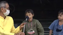 631207 สื่อธรรมะพ่อครู ตอน ความขี้เกียจกับความโลภอันไหนไม่ดีกว่ากัน .mp4