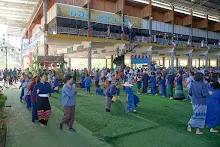 671230 สมุนพระรามแสดงร้องเพลง พิธีเปิดงานเพื่อฟ้าดิน คนมาดูงาน ทำ5ส ทำสวนบ่าย 276.jpg