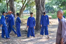 670128 นร.สสธ.ทุกชั้นปี ร่วมกันเทปูนลานสู่สูญ รอบ 2 64.jpeg