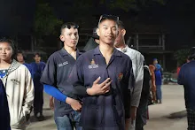 680111 การแสดงภาคค่ำในวันเด็กแห่งชาติ ราชธานีอโศก 12.jpg