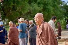 671025 พิธีตอกเสาเข็มแรก สถูปบูชาพ่อครู37.jpg