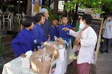 680622 สมุนพระราม ฝึกพาณิชย์บุญนิยม ขายสินค้า อุทยานบุญนิยม 129.jpeg