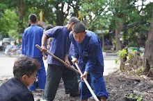 680602 สมุนพระราม และ สสธ.ขนทรายและปรับพื้นที่หน้าเฮือนศูนย์สูญ 67.JPG