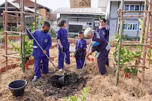 671216 สมุนพระราม ห่มดินสวนน่ารักด้วยฟางข้าว วัดระดับน้ำคลองไส้ไก่ 95.jpg