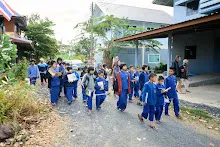 671228 สมุนพระรามเข้าค่าย เรียนการปรับปรุงพันธุ์พุทธรักษา เล่นเกมกินวิบาก พาทัวร์รถราง 7.jpg