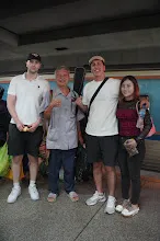 680703 เด็กสมุนพระรามนั่งรถไฟไปปฐมอโศก ร่วมงาน ๙๐ ปี ลุงจำลอง 98.jpeg