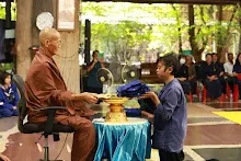 680519 พิธีรับชุดนักเรียนสัมมาสิกขาราชธานีอโศก ม.1 ม.4  66.JPG