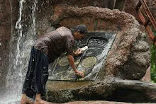 680511 ภาพโฮมแฮงขัดนำตกองค์พระพุทธธาในวันวิสาขฯ 98.jpeg