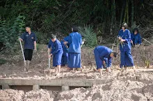 680603 รวมพลังปลูกแฝก และทองหลาง วันเฉลิมพระชนมพรรษา สมเด็จพระนางเจ้าสุทิดา 94.jpeg