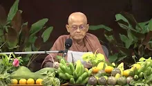 สื่อธรรมะพ่อครู ตอน ทำอย่างไรจะไม่คิดฟุ้งซ่าน.mp4