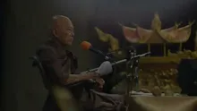สื่อธรรมะพ่อครู(เศรษฐศาสตร์บุญนิยม) ตอน แก่นชาติต้องมีธรรมาธิปไตย.mp4