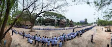 670411 รอรับพ่อครู.jpg