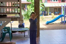671214 สมุนพระราม เล่นเกมเดินโชว์ ขนหินทำน้ำตก 5.jpg