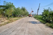 670216 สสธ ไฟฟ้า ยกเสาไฟฟ้าขึ้น ริมมูล