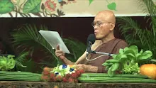 สื่อธรรมะพ่อครู ตอน เจตนาคือตัวที่พุ่งไปจากจุดกลางของจิต -_.mp4