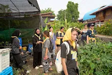 680329 นศ.ม.มหิดล คณะสาธารณสุขศาสตร์ ปี2 เยี่ยมชมดูงานสวนครอบครัวน่ารัก 31.jpg