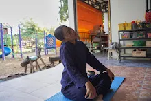 680109 สสธ.ม.4 ฝนเมล็ดพุทธรักษา ฝึกโยคะ สมุนพระรามชายช่วยร่อนทรายทำน้ำตก สวนน่ารัก 25.jpg