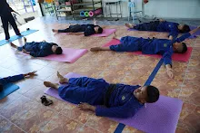680109 สสธ.ม.4 ฝนเมล็ดพุทธรักษา ฝึกโยคะ สมุนพระรามชายช่วยร่อนทรายทำน้ำตก สวนน่ารัก 64.jpg