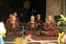 680530 อบรมนักเรียนรร.ขวาวใหญ่วิทยา ทำวัตรเช้า 4.JPG