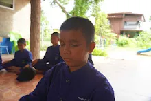 680527 ป.ต้น-อนุบาล เคารพธงชาติ ป.ปลาย กิจกรรม ถาคเช้า ก่อนไปกินข้าวศาลาฯ 142.jpeg