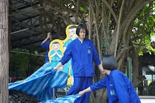 680602 สมุนพระราม และ สสธ.ขนทรายและปรับพื้นที่หน้าเฮือนศูนย์สูญ 84.JPG