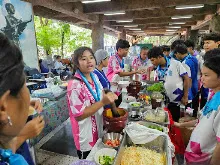 680529 อบรมนักเรียน รร.ขวาวใหญ่วิทยา เรียนรู้การทำอาหารมังสวิรัติ เมนูส้มตำ 69.jpeg