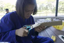 680108 สสธ.ม.ปลายช่วยกันทำชุดรีไซเคิลงานวันเด็ก กล้องเด็กถ่ายเอง 258.jpg
