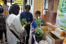 680525 สมุนพระราม ฝึกพาณิชย์บุญนิยม ขายสินค้าที่อุทยานบุญนิยม 1-2568 74.jpeg