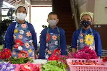 671124 สมุนพระราม ทำสลัดโรลแจก ที่โรงครัวกลาง 126.jpg