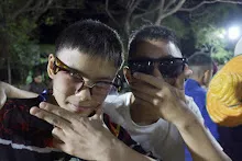 680111 สสธ.แสดงภาคค่ำ งานวันเด็กแห่งชาติ กล้องเด็กถ่ายเอง
