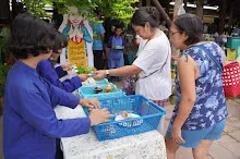 680629 สมุนพระราม ฝึกพาณิชย์บุญนิยม ขายสินค้า อุทยานบุญนิยม 4-2568 714.jpeg