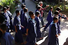 671229 ขบวนแห่พืชพันธุ์ธัญญาหารในงานเพื่อฟ้าดิน 54.JPG