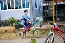 671220  ดูแลสวน ช่วยขุดดินเชื่อมคลองไส้ไก่ สสธ.ม.2 ทดลองต่อเชื้อจุลินทรีย์สังเคราะห์แสงด้วยพืช 63.jpg