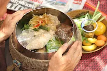 พท+สมณะบิณฑ์ที่งานชุมนุม (114).JPG