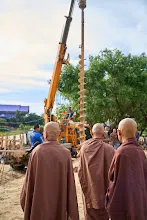 671025 พิธีตอกเสาเข็มแรก สถูปบูชาพ่อครู12.jpg