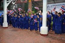 680703 เด็กสมุนพระรามนั่งรถไฟไปปฐมอโศก ร่วมงาน ๙๐ ปี ลุงจำลอง 221.jpeg