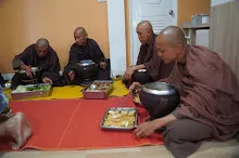 680628 เด็กสมุนพระรามร่วมทำบุญขึ้นบ้านใหม่ ญาติน้องบัว บ้านคำกลาง 262.jpeg